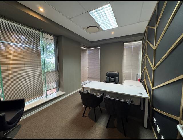 182M² OFFICE FOR SALE IN UMHLANGA CENTRAL